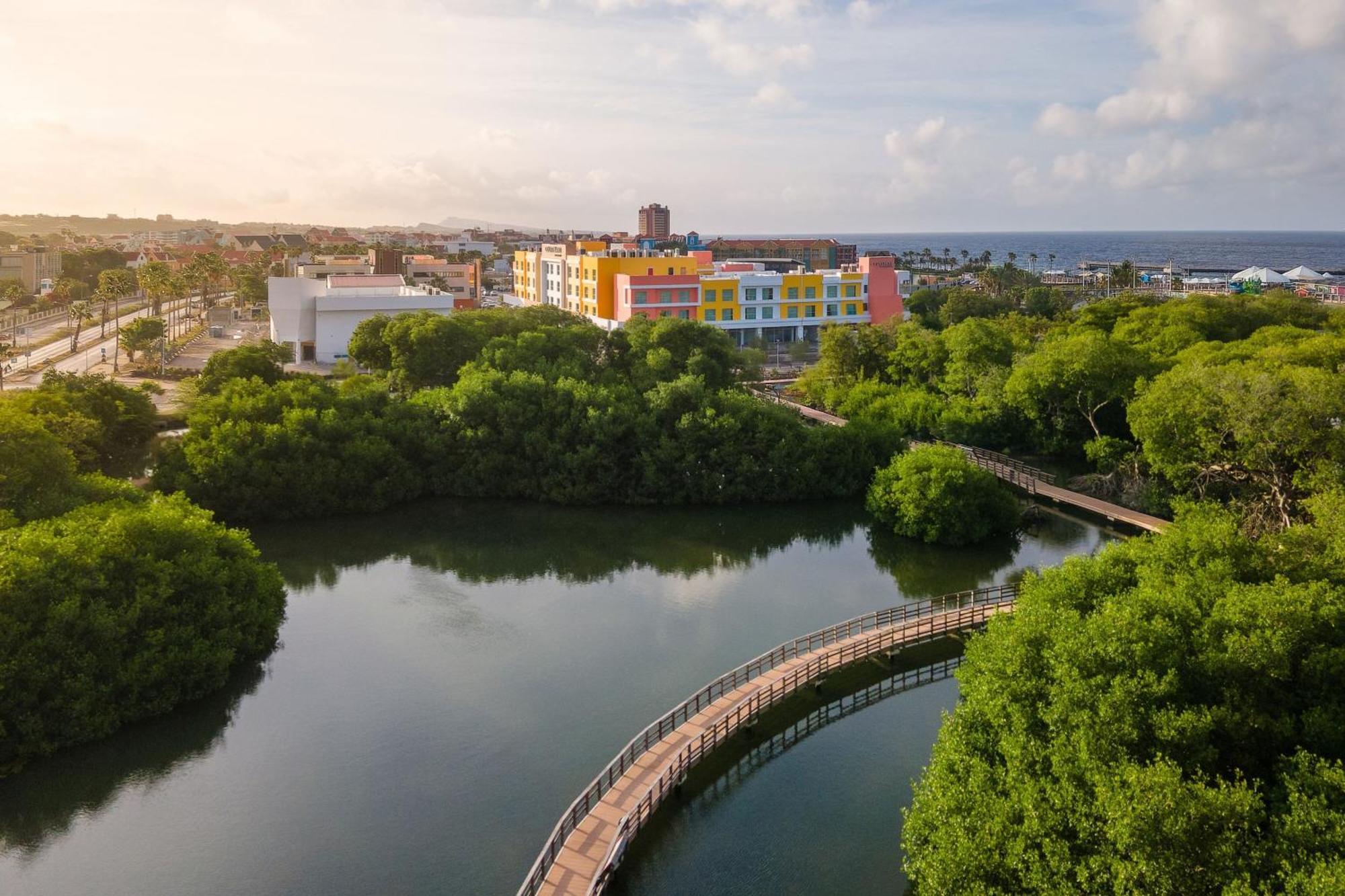 Courtyard By Marriott Curacao 호텔 빌렘스타트 외부 사진